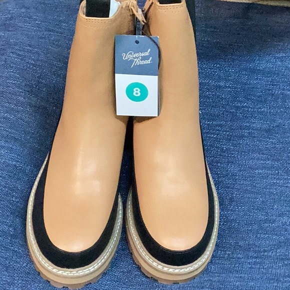 Women's Cambria Chelsea Boots - Universal Thread - cognac - various - new - Picture 5 of 8